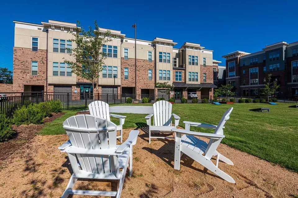  600 Carraway Xing, Chapel Hill, NC 27516 photo 28