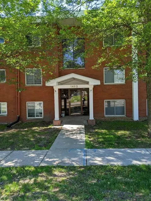 1512 County Road B E, Maplewood, MN 55109