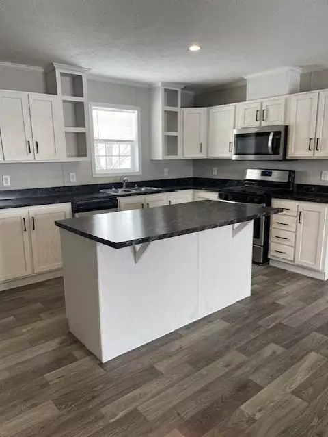158 Brookfield, Swartz Creek, MI 48473