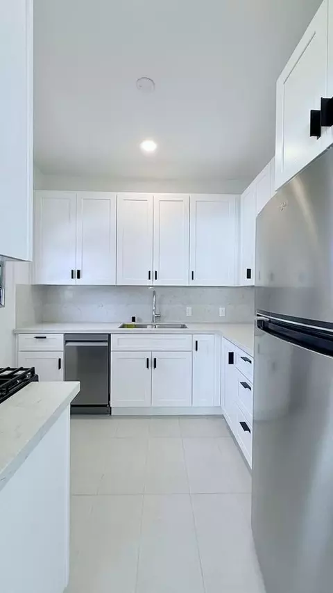 9312 W Olympic Blvd, Beverly Hills, CA 90212