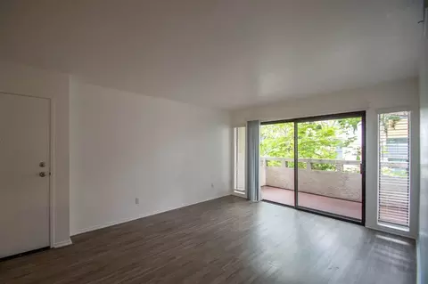 10836 Kling St, North Hollywood, CA 91602