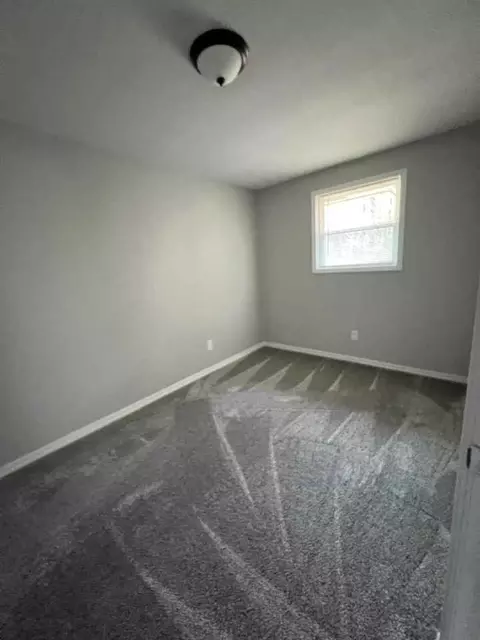 Cambridge Ct, Florence, AL 35633 photo 3