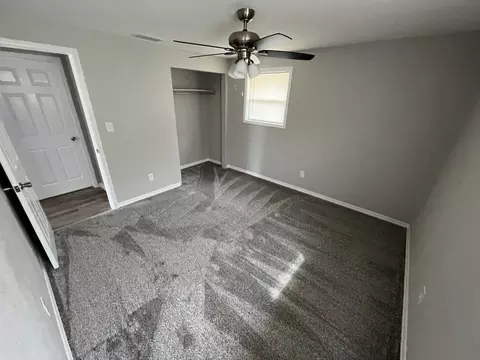 Cambridge Ct, Florence, AL 35633 photo 4