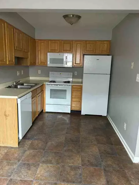 6933 Buckridge West Dr, Indianapolis, IN 46227