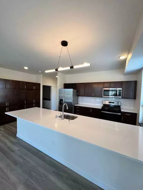209 Division St, Stevens Point, WI 54481