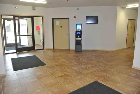 1900 Dakota Dr N, Fargo, ND 58102