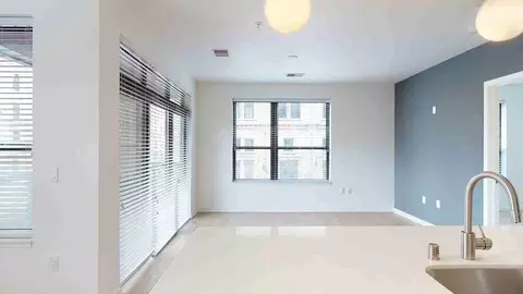 1303 N 10th St, Milwaukee, WI 53205 photo 5