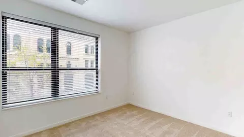 1303 N 10th St, Milwaukee, WI 53205 photo 17