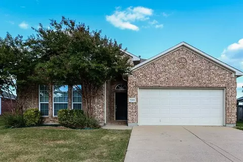 7905 Raton Ridge Ln, Arlington, TX 76002