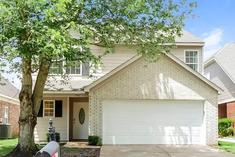 7335 Red Maple Dr, Olive Branch, MS 38654