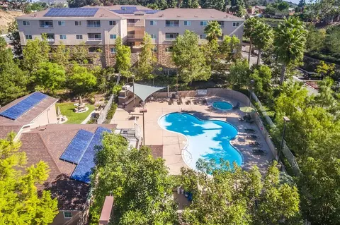 7671 Mission Gorge Rd, San Diego, CA 92120