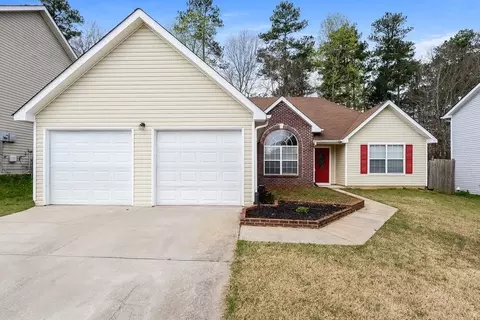5467 Sapphire Cir, Ellenwood, GA 30294