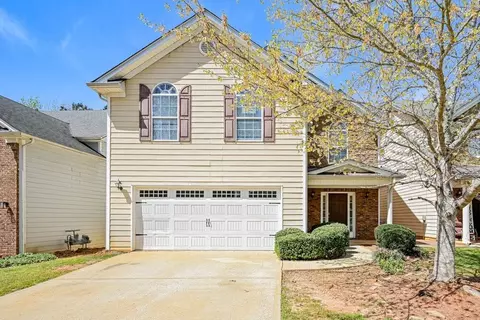 70 Stony Oak Dr, Newnan, GA 30263