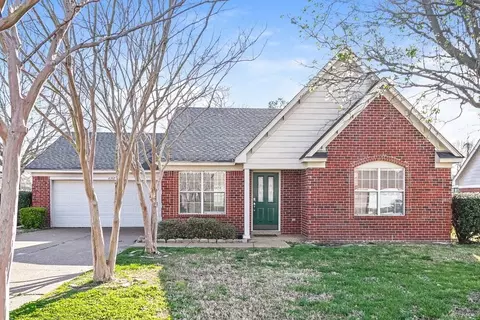 6392 Manchester Dr, Horn Lake, MS 38637
