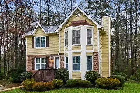 2466 Zachary Woods Dr NW, Marietta, GA 30064
