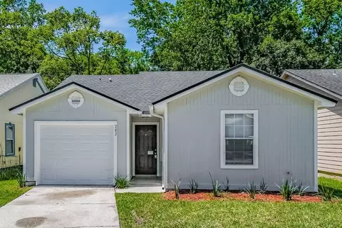 282 Aquarius Cir W, Jacksonville, FL 32216