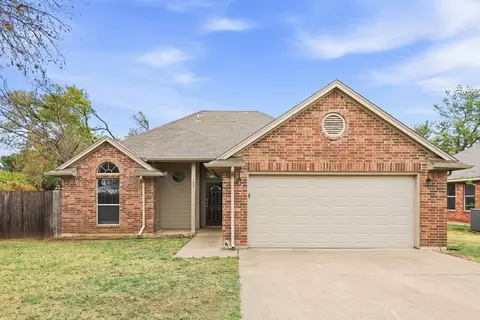 6601 Rockdale Rd, Fort Worth, TX 76134