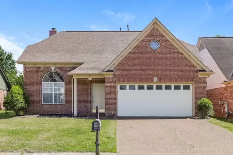 10047 Cameron Ridge Trl, Memphis, TN 38016