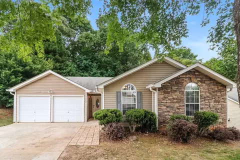 2860 Highland Hill Pkwy, Douglasville, GA 30135