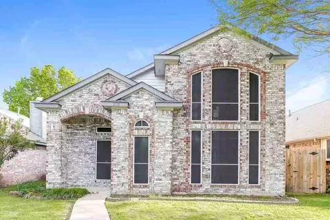 3110 Sara Dr, Rowlett, TX 75088