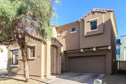 10317 W Monterosa Ave, Phoenix, AZ 85037