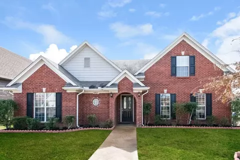 10805 Paul Coleman Dr, Olive Branch, MS 38654