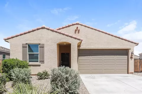 7004 E Aerie Way, San Tan Valley, AZ 85143