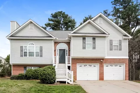 124 S Winds Dr, Villa Rica, GA 30180