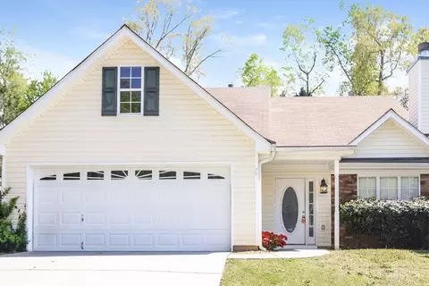 525 Hillcrest Cross Rd, Canton, GA 30115