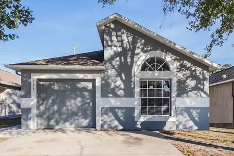 2498 Parsons Pond Cir, Kissimmee, FL 34743