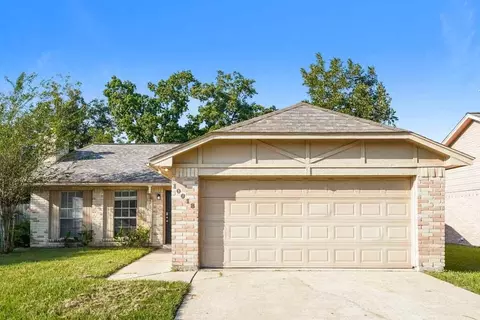 10018 Spotted Horse Dr, Houston, TX 77064
