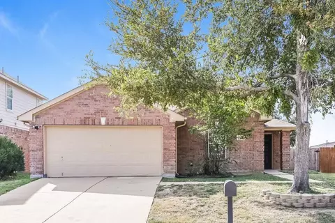 109 Heritage Dr, Crowley, TX 76036