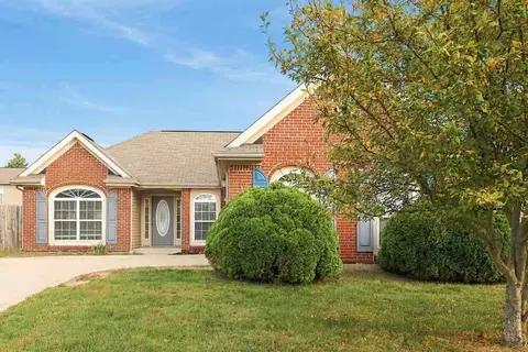 6388 Oyster Key Ln, Plainfield, IN 46168