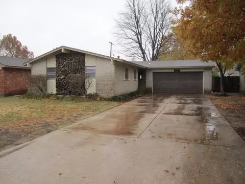 7520 NW 28th St, Bethany, OK 73008