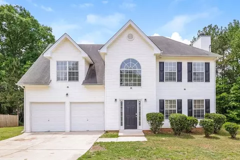 512 Tori Ct, Palmetto, GA 30268