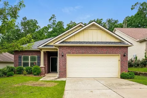 4974 Summersun Dr, Morrow, GA 30260