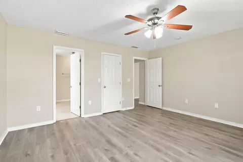 10351 Clayton Mill Rd, Jacksonville, FL 32221