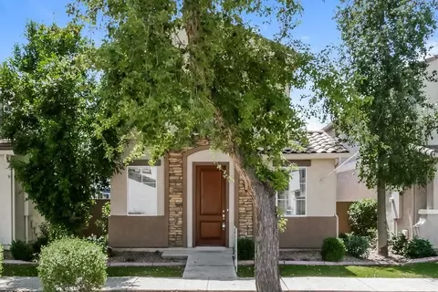 10215 E Isleta Ave, Mesa, AZ 85209