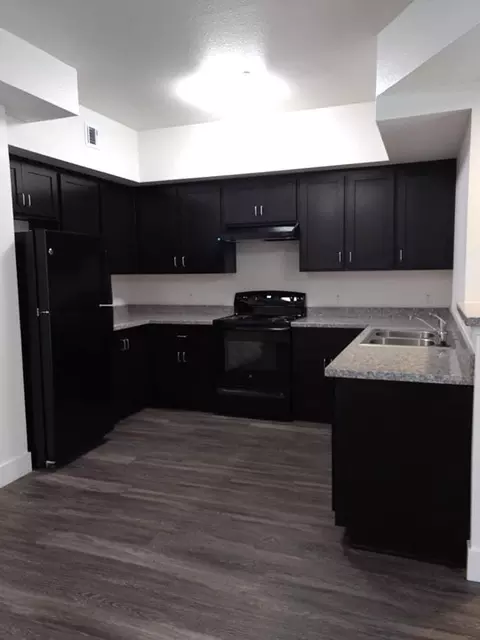 200 E 10th St, Gilroy, CA 95020