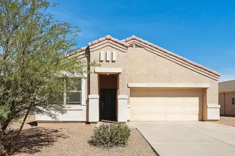 5032 E Black Opal Ln, San Tan Valley, AZ 85143