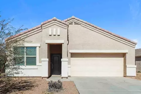 5032 E Black Opal Ln, San Tan Valley, AZ 85143