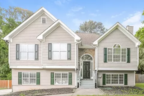 9385 Eagles Landing Dr, Gainesville, GA 30506
