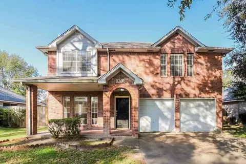 8206 Holmwood Dr, Houston, TX 77040