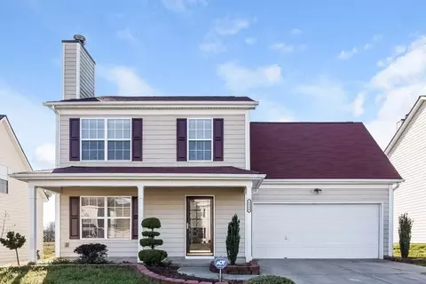 5010 Stowe Derby Dr, Charlotte, NC 28278