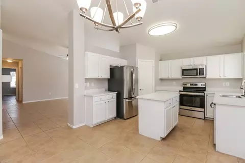 2083 E Catclaw St, Gilbert, AZ 85296 photo 7