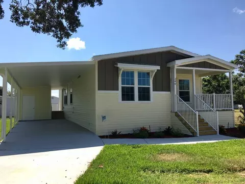 146 Highland Dr, Leesburg, FL 34788