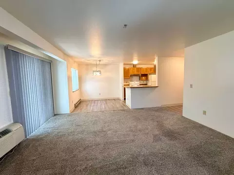 655 4th St NE, East Wenatchee, WA 98802
