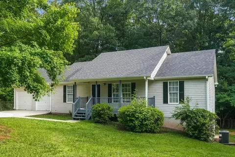 8889 Timmons Cir, Villa Rica, GA 30180