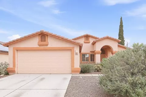8506 N Sayante Way, Tucson, AZ 85743