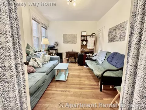 71 Martin St #1, Cambridge, MA 02138